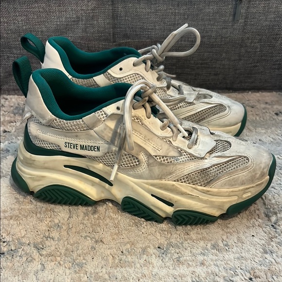 Steve Madden White and Green Athletic Shoes - Picture 1 of 11